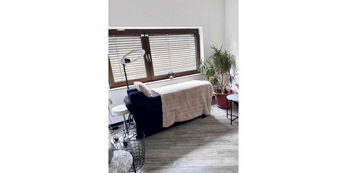 Gewerbeobjekt Emmendingen - 80&euro; | Angebot:26036862