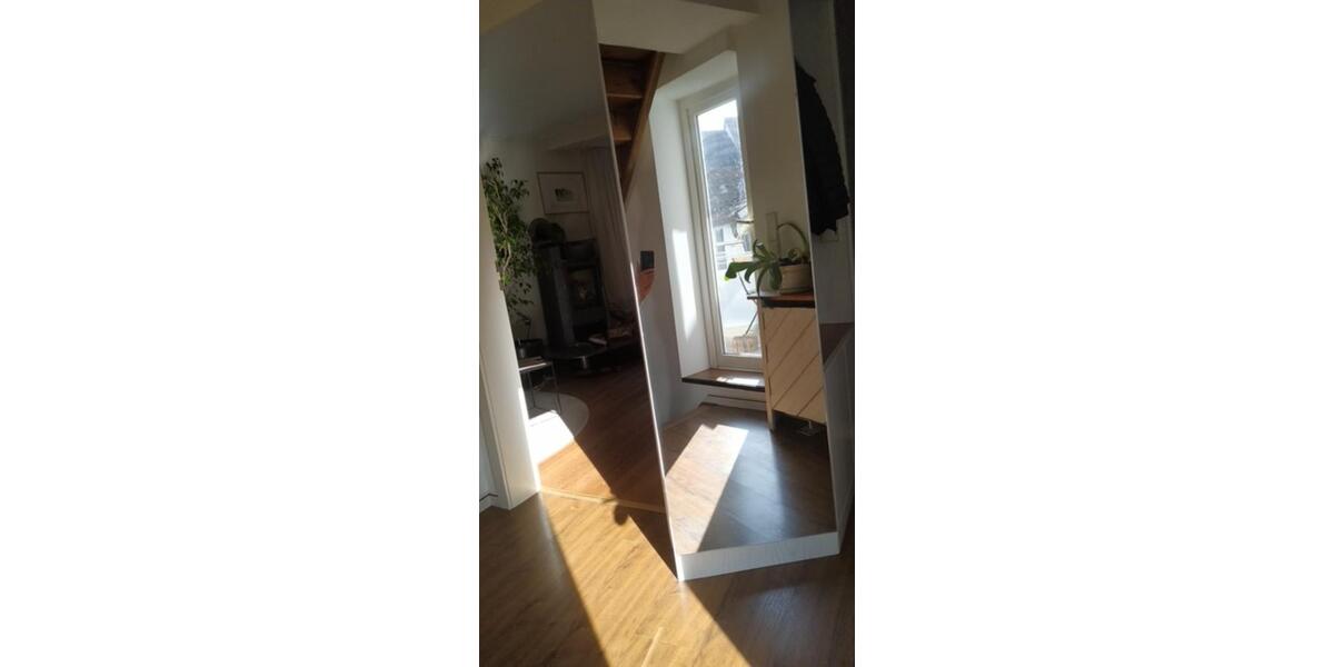 Reihenhaus Külsheim - 6 Zimmer, 200 m&sup2;, 1.100&euro; | Angebot:25088931
