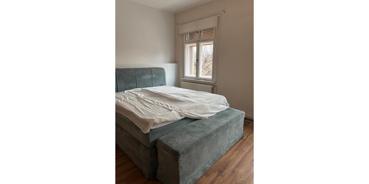 Doppelhaushälfte Berlin Tempelhof-Schöneberg - 2 Zimmer, 115 m&sup2;, 2.400&euro; | Angebot:25158608