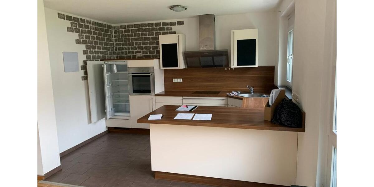 Erdgeschoßwohnung Gießen Anneröder Siedlung - 5 Zimmer, 110 m&sup2;, 1.200&euro; | Angebot:26600860