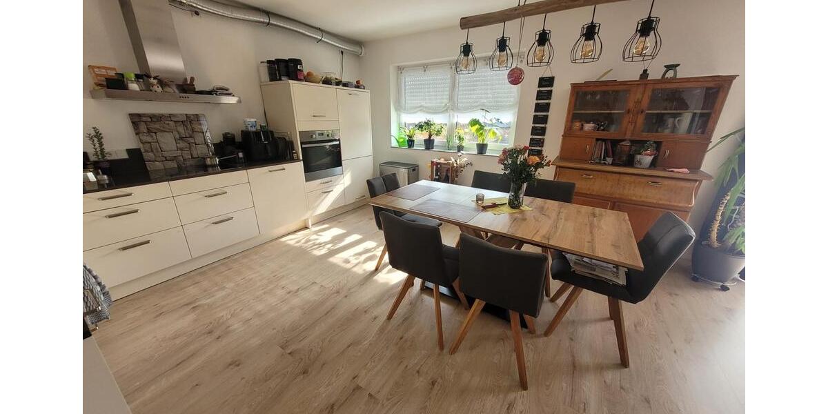 Etagenwohnung Großheubach - 3 Zimmer, 75 m&sup2;, 800&euro; | Angebot:25960654