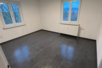 Wohnung Fellbach - 4 Zimmer, 74 m&sup2;, 1.050&euro; | Angebot:24577044