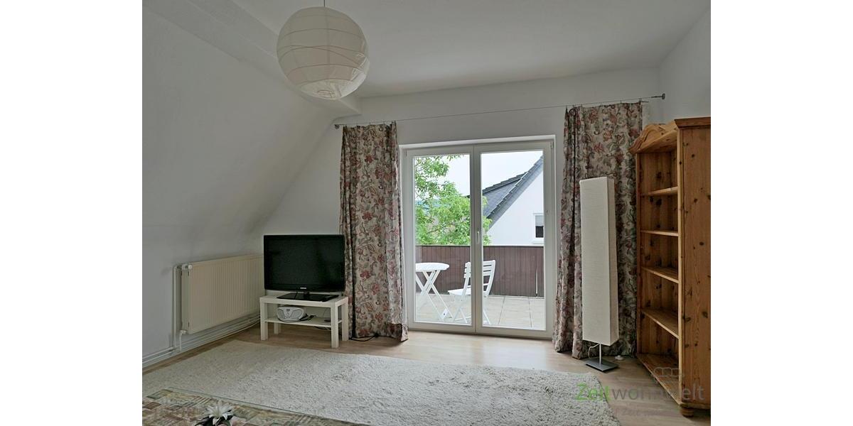 (EF0322_M) Kassel-Stadt: Wehlheiden, zwei möblierte WG-Zimmer mit eigenem Balkon, an Wochenendheimfahrer - Zimmer Kassel Wehlheiden | Angebot:26213498