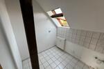 Dachgeschoßwohnung Meuselwitz - 3 Zimmer, 48 m&sup2;, 255&euro; | Angebot:27633889
