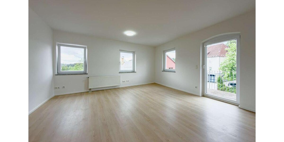 Etagenwohnung Waldkirchen - 3 Zimmer, 100 m&sup2;, 890&euro; | Angebot:26565467