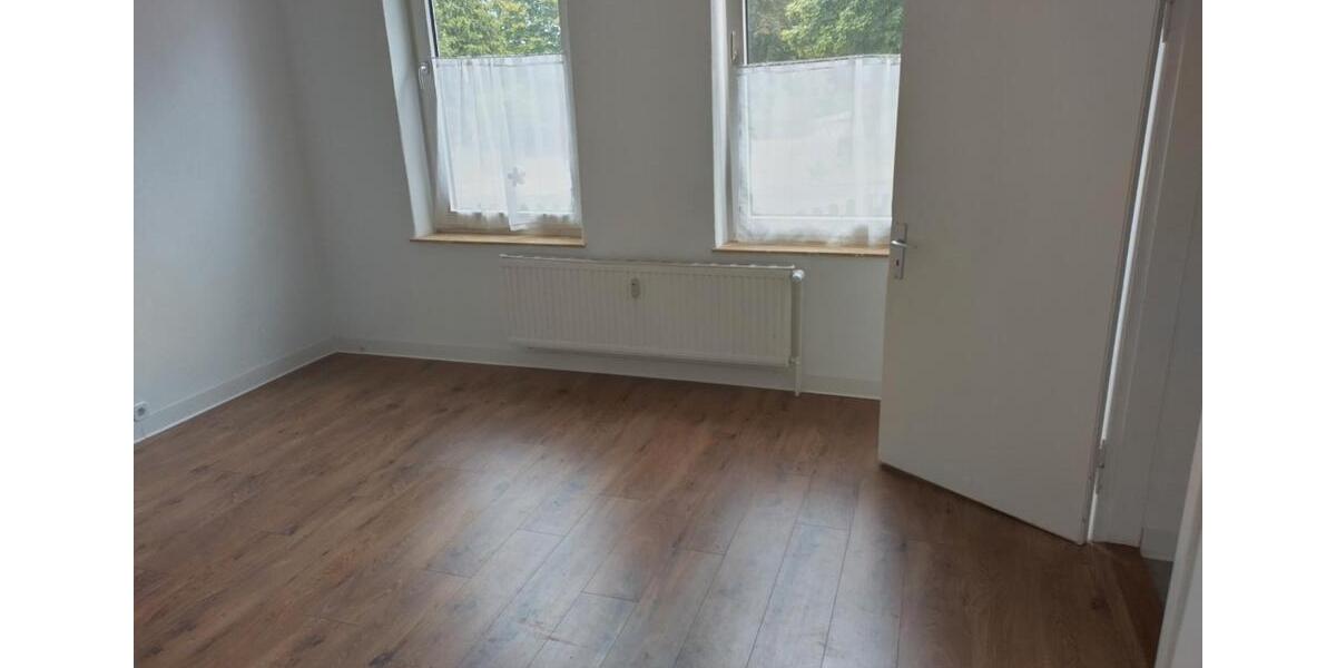 Erdgeschoßwohnung Hechthausen - 4 Zimmer, 94 m&sup2;, 846&euro; | Angebot:26136204