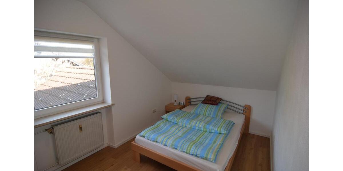 Wohnen auf Zeit Biberbach - 4 Zimmer, 60&euro; | Angebot:22865107