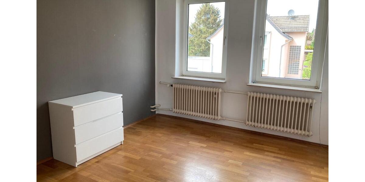 Etagenwohnung Kassel Niederzwehren - 3 Zimmer, 62 m&sup2;, 450&euro; | Angebot:26297258