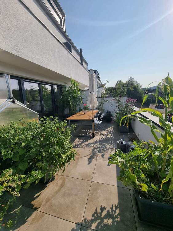 Wohnung zum Mieten in Sulzbach 1.240 € 98.6 m²
