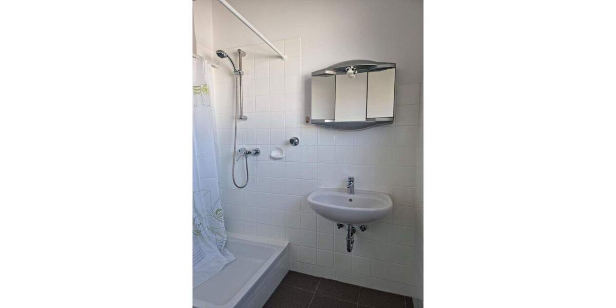 Etagenwohnung Peine Kernstadt Nord - 3 Zimmer, 63 m&sup2;, 475&euro; | Angebot:24685273