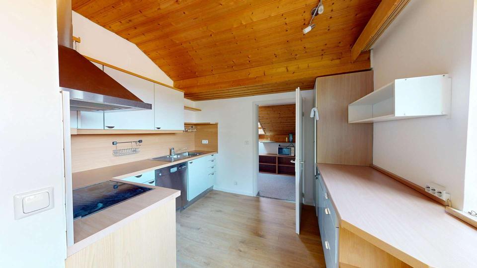 Dachgeschoßwohnung Schongau - 4 Zimmer, 108 m&sup2;, 1.200&euro; | Angebot:26454282
