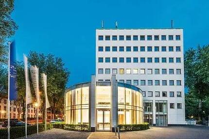 Modernisiert und Großzügig: Bürofläche in der Dortmunder Innenstadt zimmer