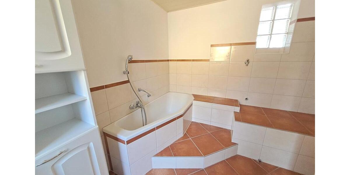 Erdgeschoßwohnung Langfurth - 4 Zimmer, 85 m&sup2;, 750&euro; | Angebot:26597399