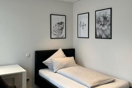 Wohnen auf Zeit Frankfurt am Main Niederrad - 1 Zimmer, 21 m&sup2;, 1.245&euro; | Angebot:26442357