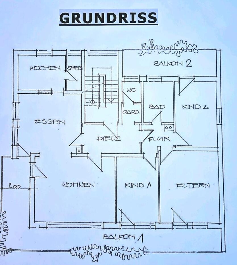 Helle und großzügige 4,5 Zimmer Wohnung