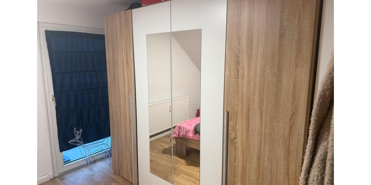 Dachgeschoßwohnung Bischofsheim - 2 Zimmer, 39 m&sup2;, 600&euro; | Angebot:25444868