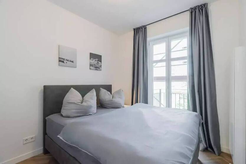 Möblierte Wohnung mit hochwertigsten Möbeln 3 zimmer