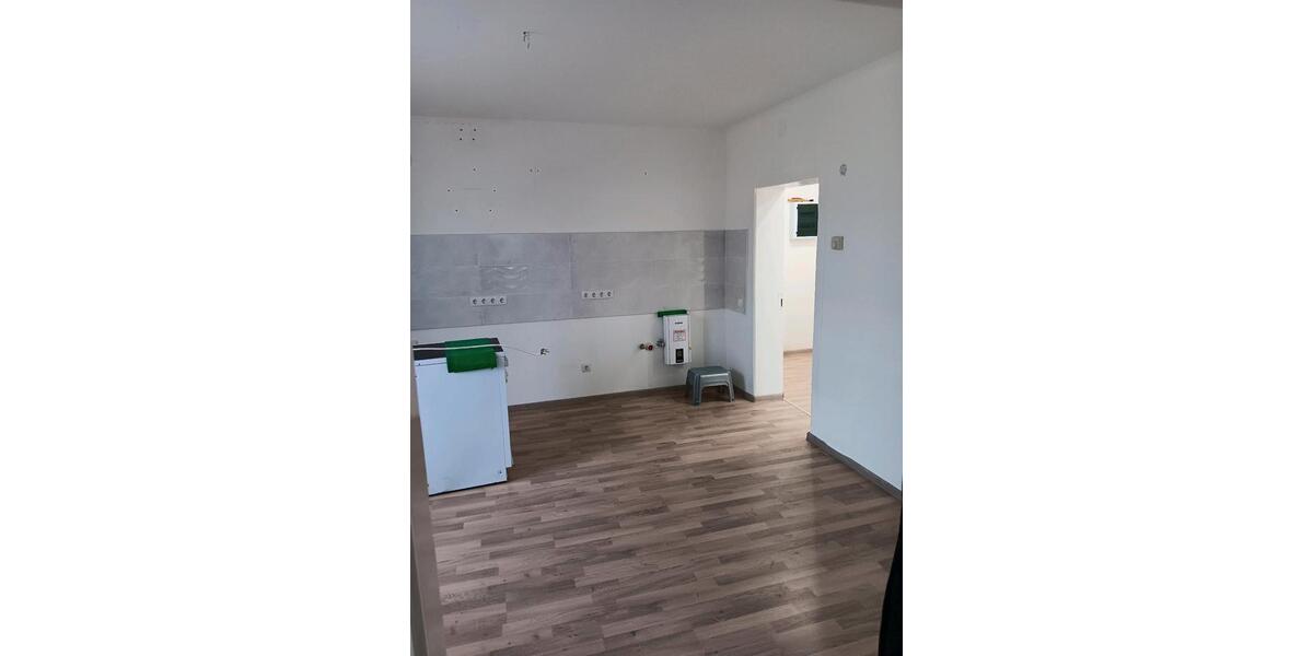 Etagenwohnung Treuen - 2 Zimmer, 64 m&sup2;, 495&euro; | Angebot:24640709