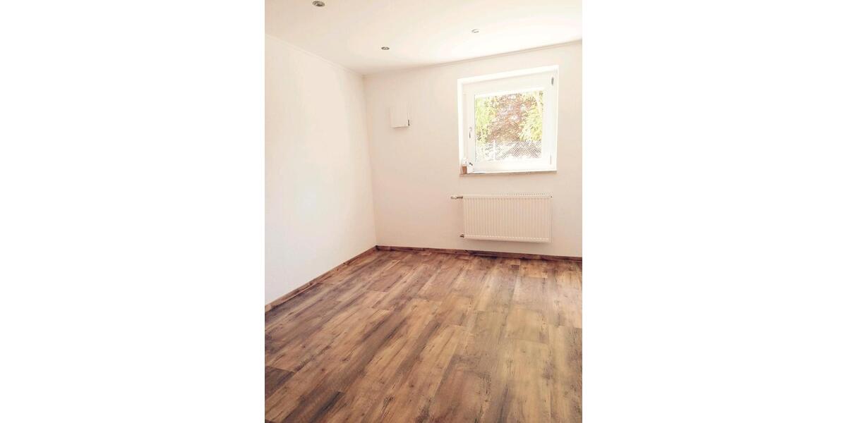 Etagenwohnung Freyung - 3 Zimmer, 90 m&sup2;, 720&euro; | Angebot:26538634