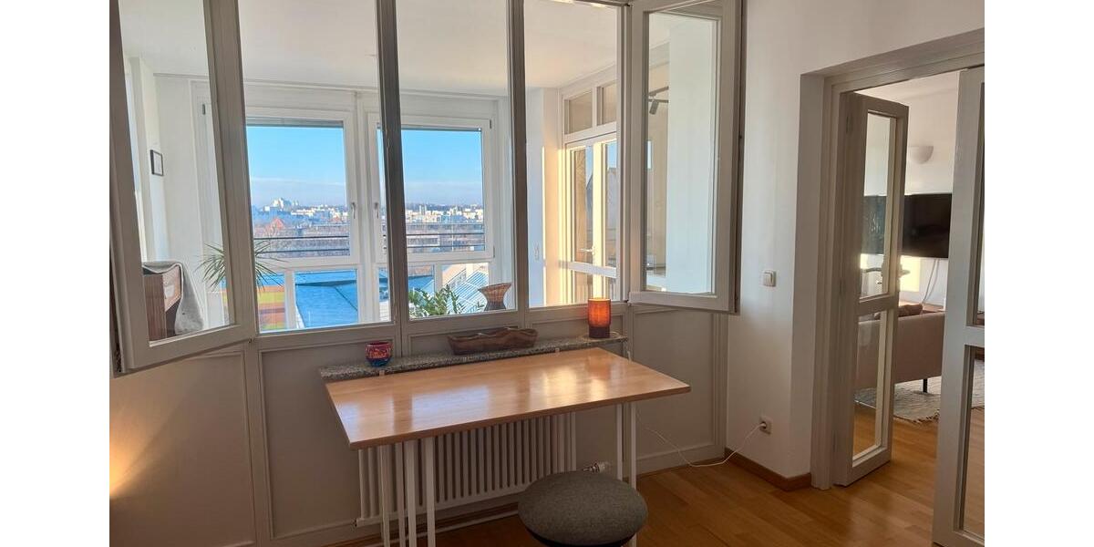 Dachgeschoßwohnung München Schwanthalerhöhe - 4 Zimmer, 109 m&sup2;, 2.950&euro; | Angebot:25764432