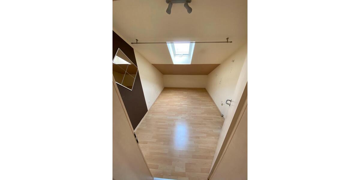 Dachgeschoßwohnung Eging am See - 2.5 Zimmer, 62 m&sup2;, 549&euro; | Angebot:24732326