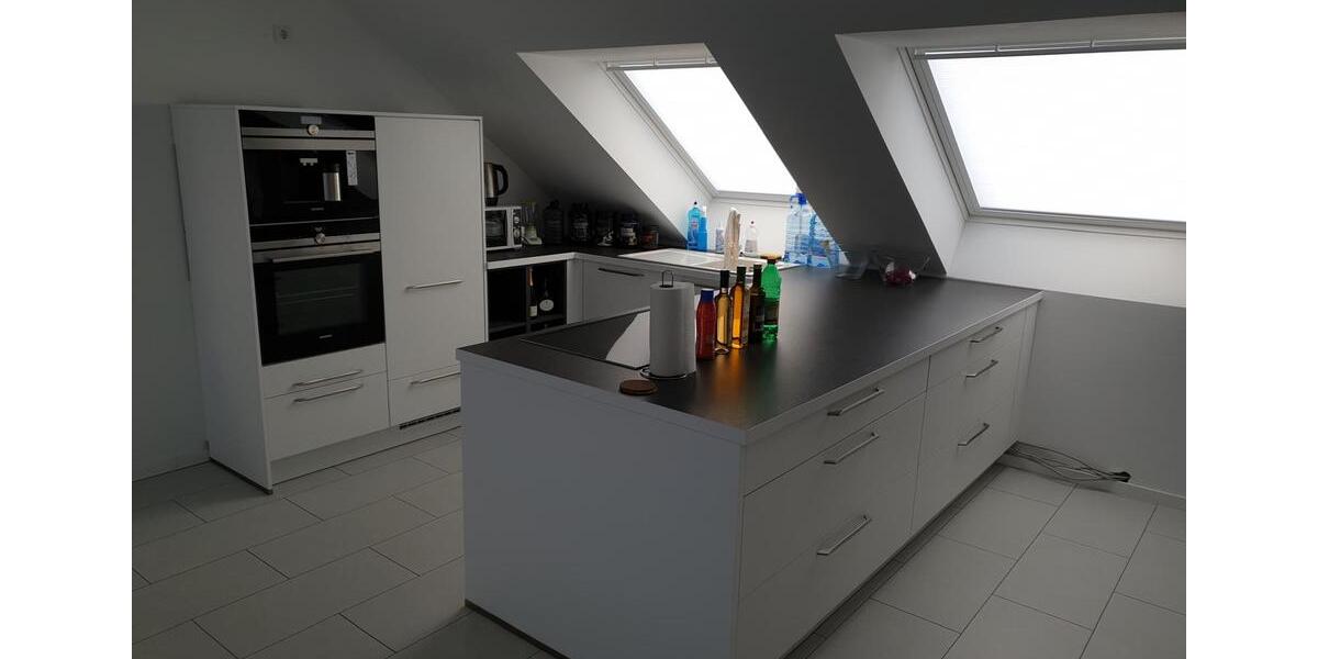 Dachgeschoßwohnung Gütersloh - 3 Zimmer, 170 m&sup2;, 1.710&euro; | Angebot:25974791