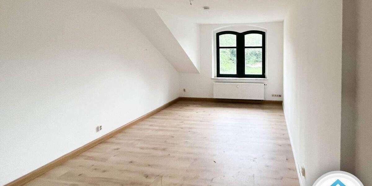 Etagenwohnung Altenburg Nord - 2 Zimmer, 60 m&sup2;, 295&euro; | Angebot:26607110