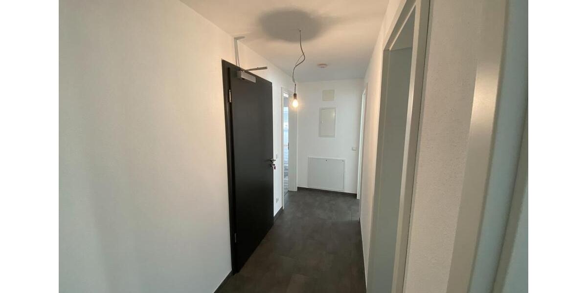 Etagenwohnung München Trudering - 3 Zimmer, 100 m&sup2;, 2.100&euro; | Angebot:26161334