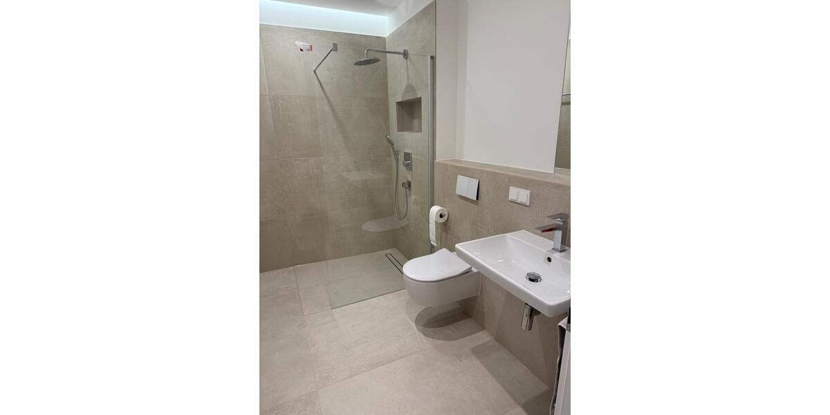 Hochparterre Marburg - 3 Zimmer, 115 m&sup2;, 1.900&euro; | Angebot:25636430