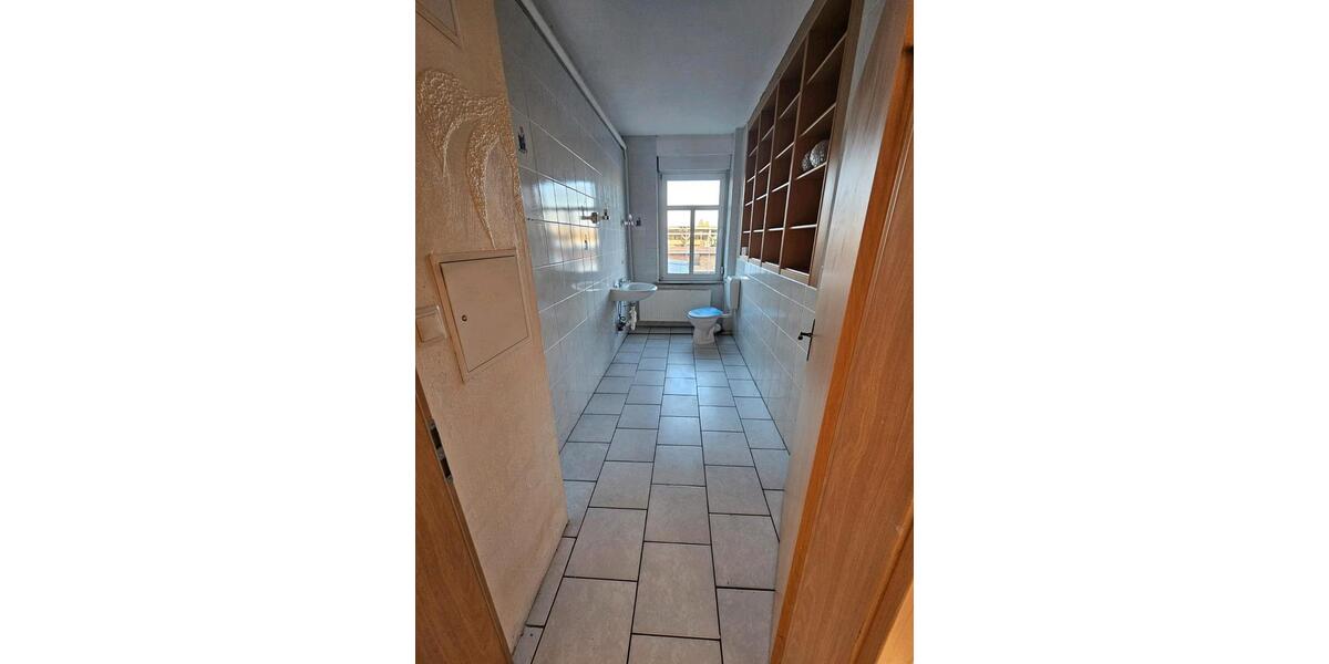 Etagenwohnung Tangerhütte - 4 Zimmer, 110 m&sup2;, 450&euro; | Angebot:26038896