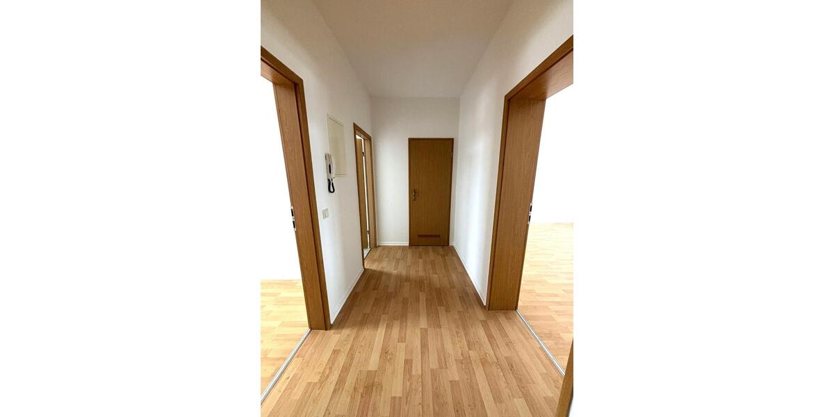 Etagenwohnung Forst (Lausitz) - 2 Zimmer, 48 m&sup2;, 335&euro; | Angebot:25056613
