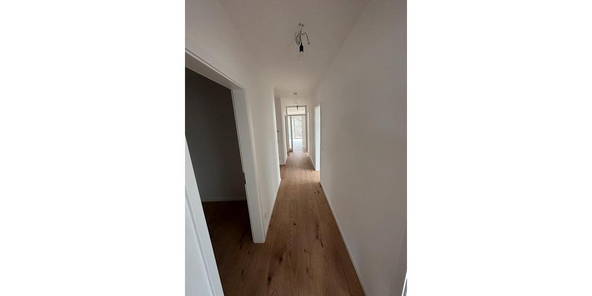 Etagenwohnung Burgdorf - 4 Zimmer, 104 m&sup2;, 1.554&euro; | Angebot:26005635