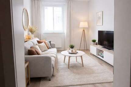 Wohnung Zeitz Rasberg - 2 Zimmer, 48 m&sup2;, 300&euro; | Angebot:26071359