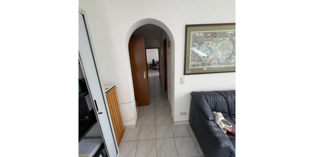 Dachgeschoßwohnung Bad Kreuznach Bad Münster am Stein-Ebernburg - 4.5 Zimmer, 170 m&sup2;, 1.050&euro; | Angebot:25963038