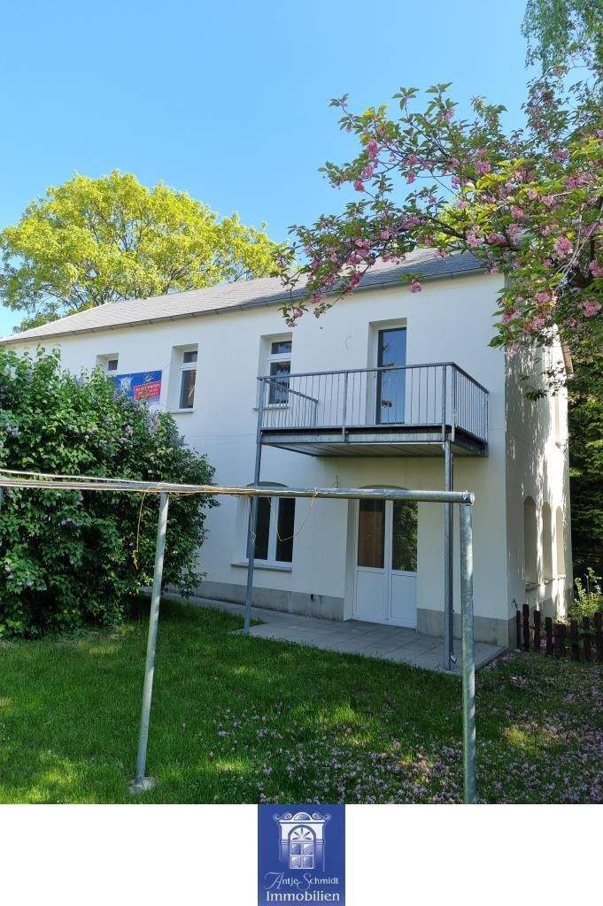 Helle Wohnung im Hinterhaus! Schöne Terrasse und Tageslichtbad mit Wanne! 2 zimmer