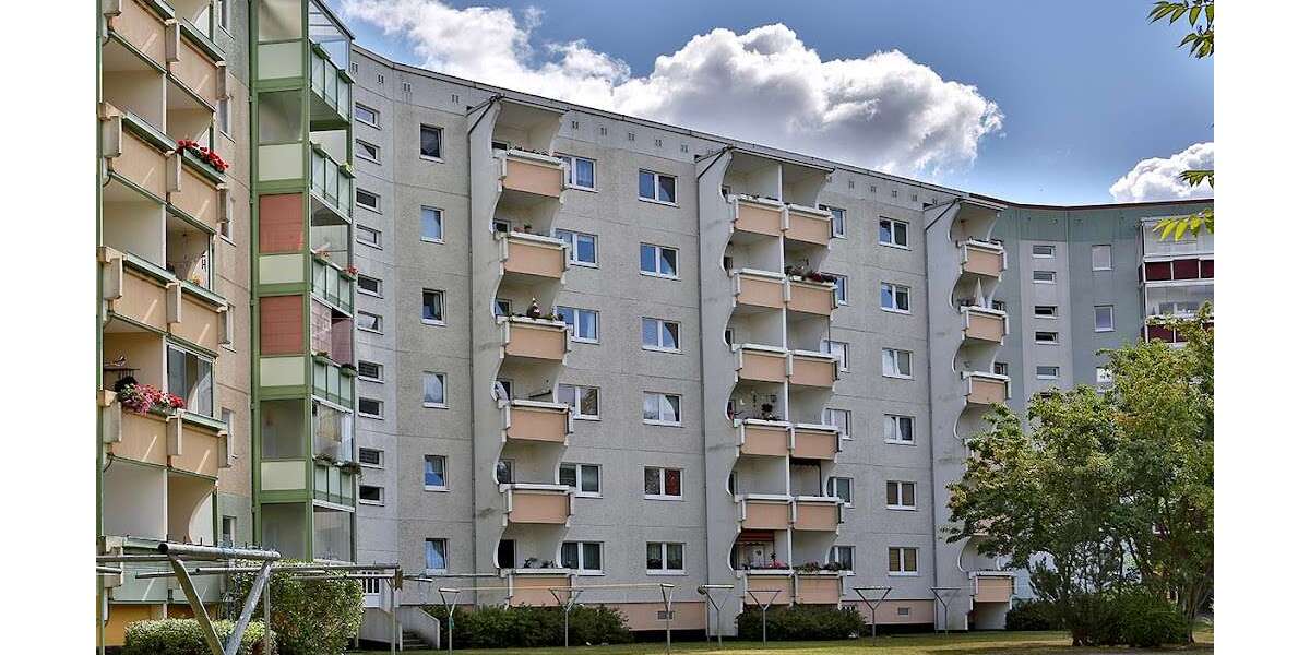 Etagenwohnung Rostock Dierkow - 2 Zimmer, 52 m&sup2;, 342&euro; | Angebot:25425076