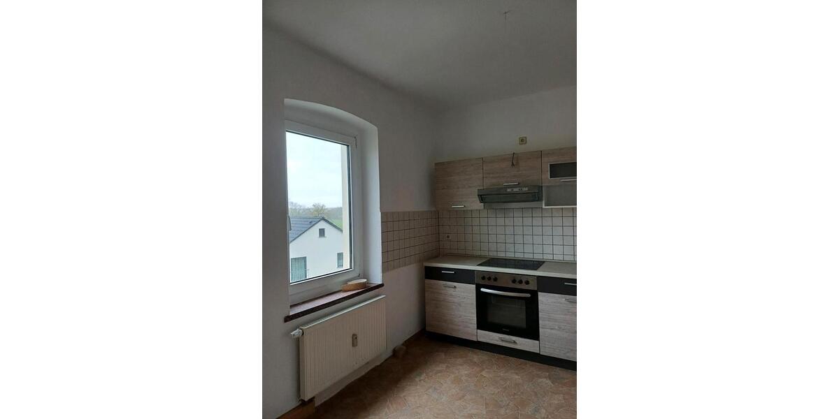 Etagenwohnung Frohburg - 2 Zimmer, 50 m&sup2;, 350&euro; | Angebot:26232886