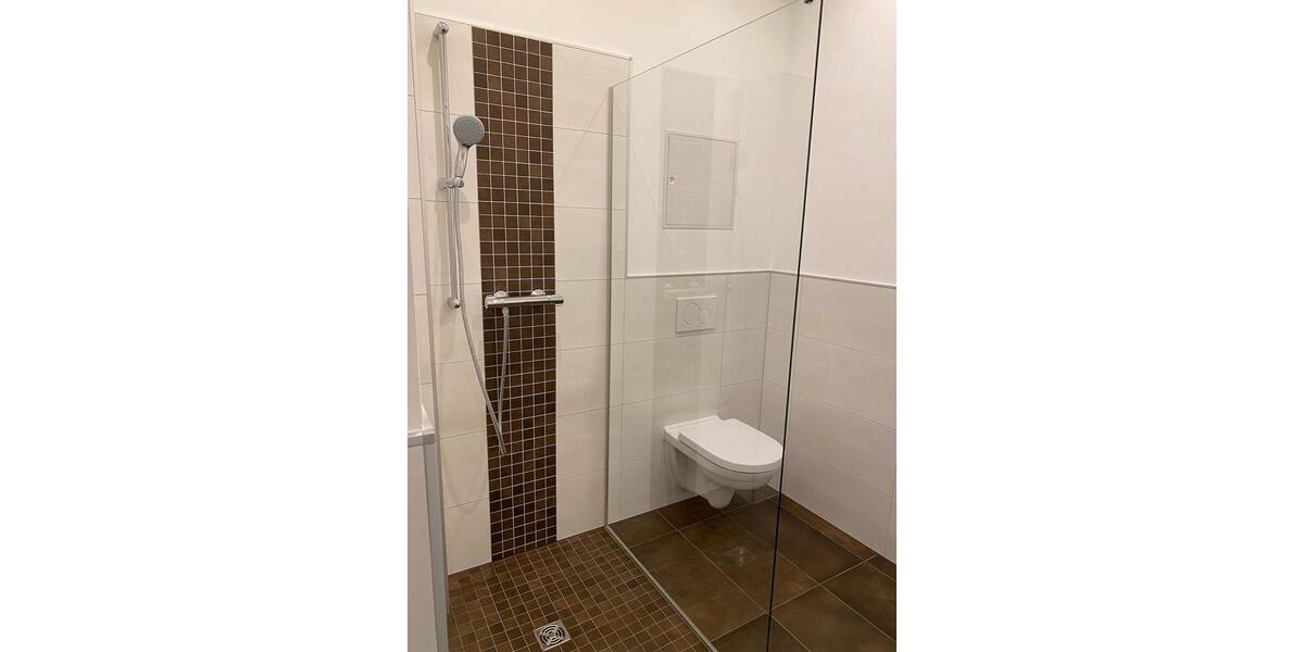 Etagenwohnung Görlitz - 5 Zimmer, 140 m&sup2;, 1.106&euro; | Angebot:26336151