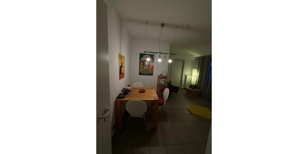 Dachgeschoßwohnung Issum - 2 Zimmer, 40 m&sup2;, 500&euro; | Angebot:24372135