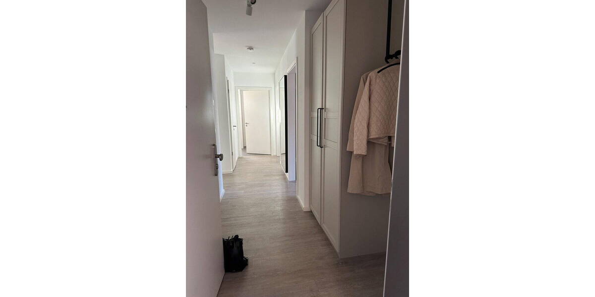 Etagenwohnung Tornesch Esingen - 3 Zimmer, 107 m&sup2;, 1.580&euro; | Angebot:26741015