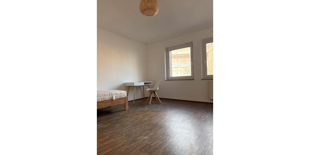 Wohnen auf Zeit Gießen Allendorf - 1 Zimmer, 16 m&sup2;, 590&euro; | Angebot:23796256