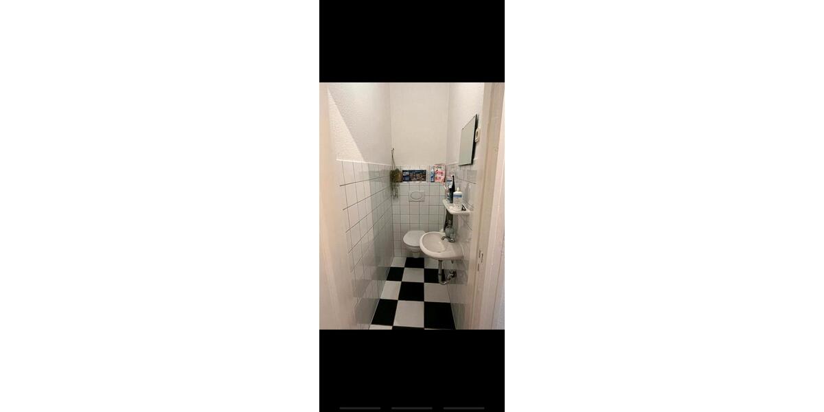 Etagenwohnung Flensburg - 5 Zimmer, 125 m&sup2;, 1.667&euro; | Angebot:26560696
