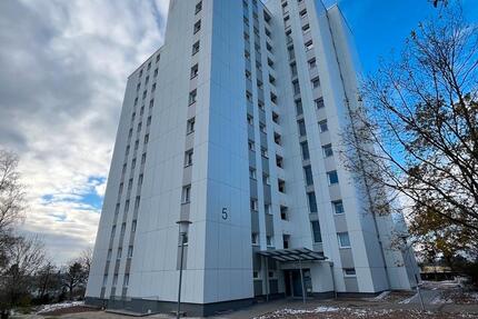 Ca. 56 m² im 8. Obergeschoss – ideal für Singles oder Paare 2 zimmer