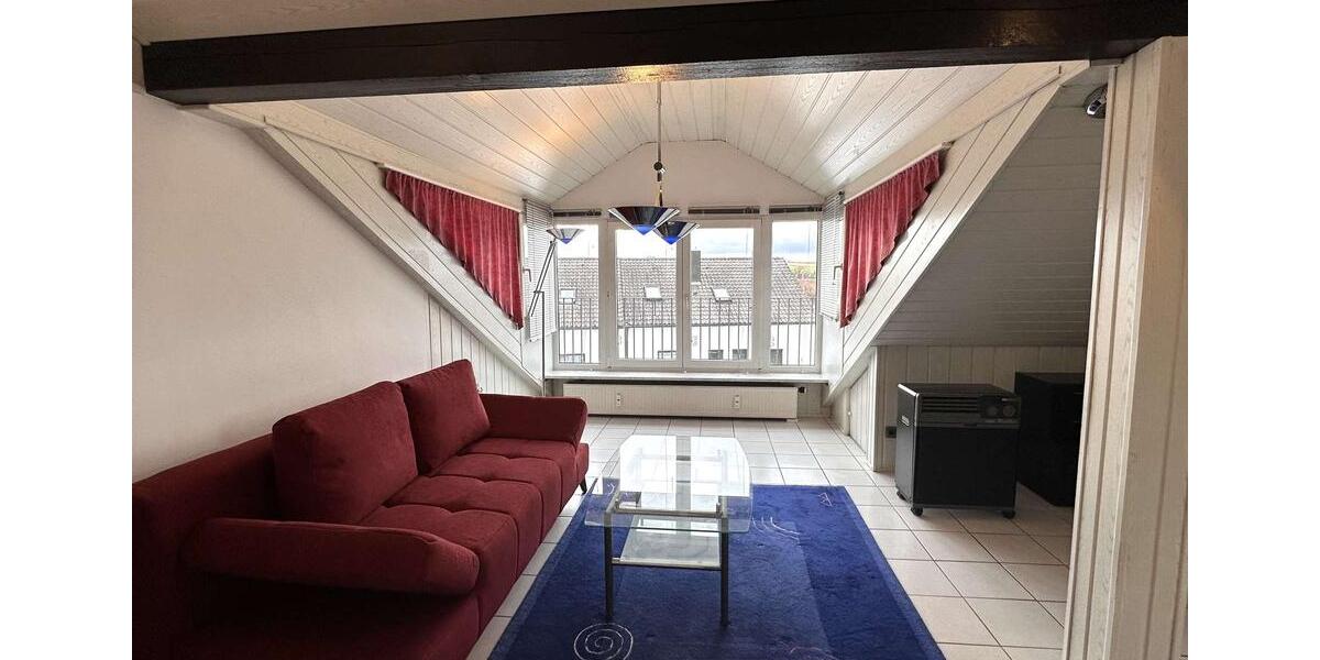 Helle 2-Zimmer Wohnung mit EBK, Einbauschrank, Klima uvm. 2 zimmer