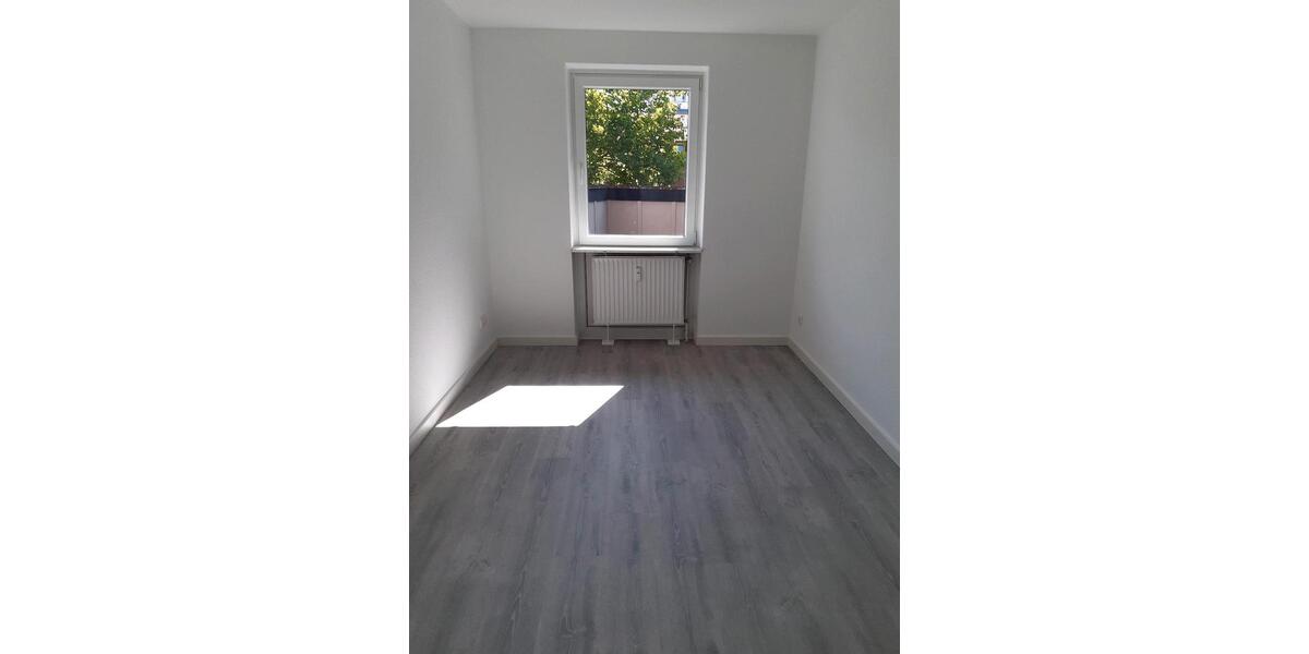 Etagenwohnung Northeim - 3 Zimmer, 85 m&sup2;, 699&euro; | Angebot:26533725