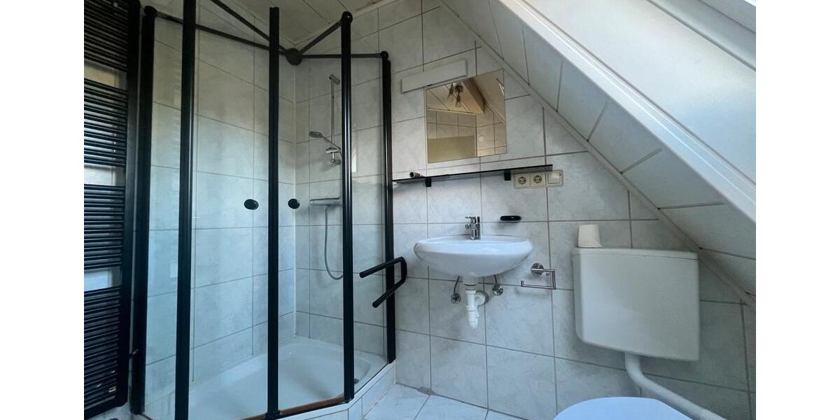 Dachgeschoßwohnung Schwäbisch Hall - 1.5 Zimmer, 50 m&sup2;, 650&euro; | Angebot:26074359