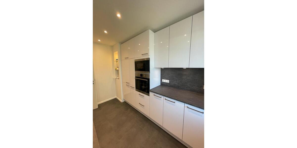 Etagenwohnung Duisburg Angerhausen - 2 Zimmer, 57 m&sup2;, 990&euro; | Angebot:25083117