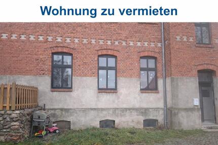 Wohnung Arneburg - 4 Zimmer, 92 m&sup2;, 330&euro; | Angebot:26130069