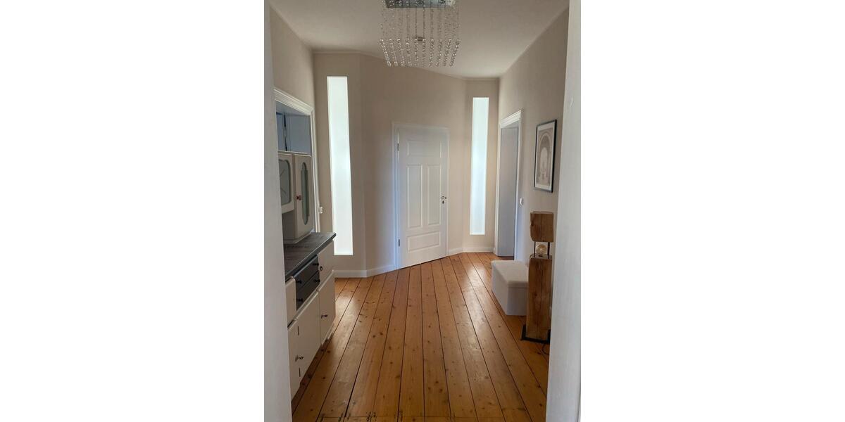 Etagenwohnung Blankenburg (Harz) - 4 Zimmer, 110 m&sup2;, 880&euro; | Angebot:26198740