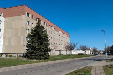 Wohnung Tangerhütte - 3 Zimmer, 54 m&sup2;, 326&euro; | Angebot:26030167